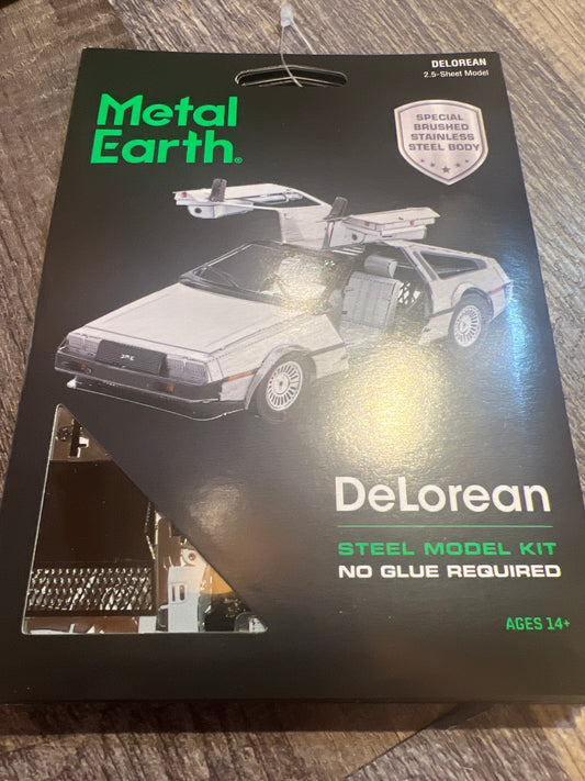 Metal Earth Delorean