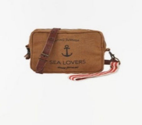 Sea Lovers Clutch Bag